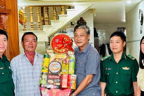 Phan Thiết tổ chức các hoạt động ý nghĩa dịp Tết Nguyên đán