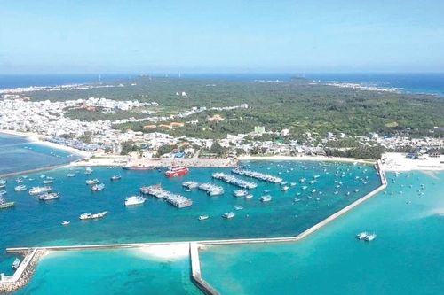 Bệnh viện Bạch Mai đồng hành cùng ngành Y ở Đặc khu Phú Quý