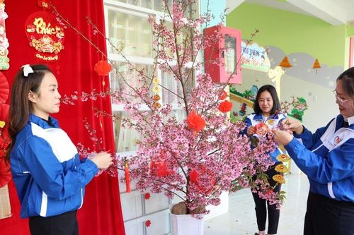 Sắc Xuân lan tỏa trong trường học Lâm Đồng