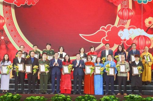 Nghệ An: Ban Trị sự GHPGVN tỉnh ủng hộ gần 1,2 tỷ đồng tại chương trình 'Nghĩa tình dòng Lam'