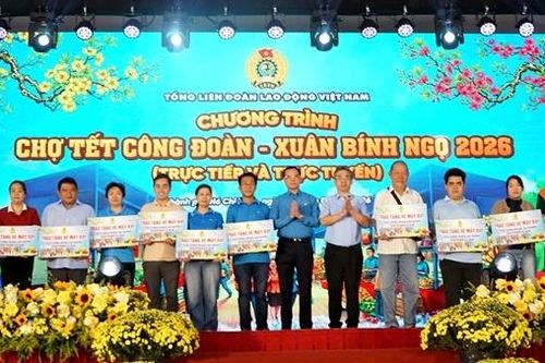 Khai mạc Chợ Tết Công đoàn - Xuân 2026 tại TP Hồ Chí Minh