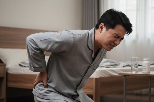 29 tuổi nhưng đĩa đệm thoái hóa như người 60, đau đến mức nhấc chân cũng khó