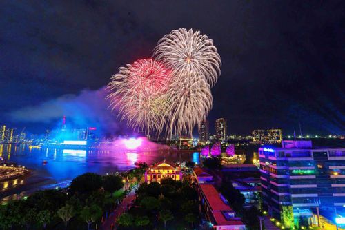 TP.HCM chốt bắn pháo hoa tại 17 điểm trong đêm Giao thừa chào Tết Bính Ngọ 2026