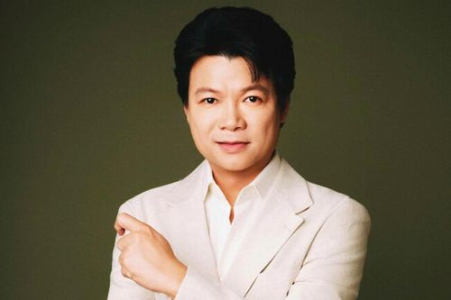 NSƯT Vũ Thắng Lợi làm điều chưa từng có trong live concert mùa xuân