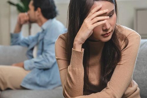 Vì tôi ở rể mà tiền biếu Tết hai bên nội ngoại bằng nhau là coi thường nhà vợ?