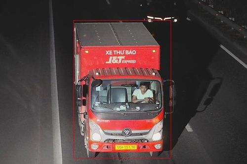 Hà Nội: 41 ca vượt đèn đỏ và hàng chục trường hợp vi phạm bị Camera AI ghi hình từ 29 - 30/1
