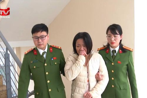 Cảnh báo rủi ro khi thuê người chăm sóc người cao tuổi
