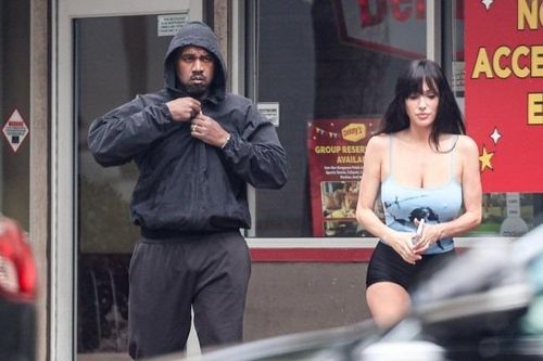 Bianca 'cố thoát khỏi Kanye West'