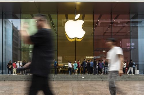 Hàng loạt nhân tài AI rời Apple