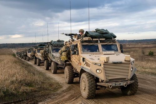 NATO thử nghiệm 'không Mỹ'