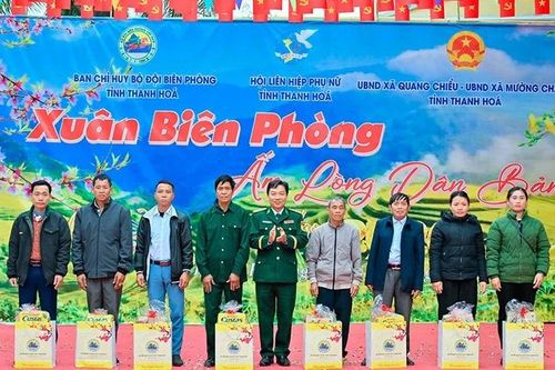 Xuân đến sớm với đồng bào vùng cao biên giới Thanh Hóa