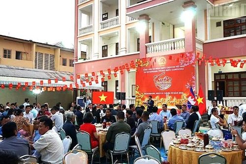Cộng đồng người Việt tại tây bắc Campuchia vui Xuân Bính Ngọ