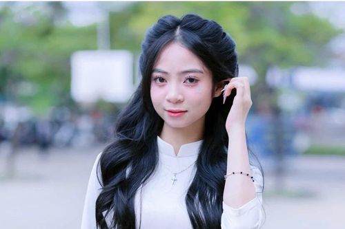Nữ sinh Thanh Hóa vượt khó trở thành á khoa Học viện Phụ nữ Việt Nam