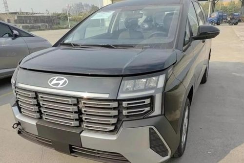 MPV cỡ nhỏ Hyundai Stargazer 2026 lộ diện tại Việt Nam