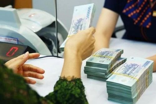 Cán bộ, công chức nhận ngay 10 tháng lương khi về xã làm việc