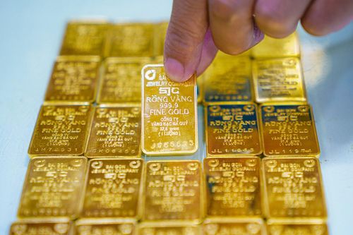 Chính sách mới về mua bán vàng, thuế thu nhập cá nhân