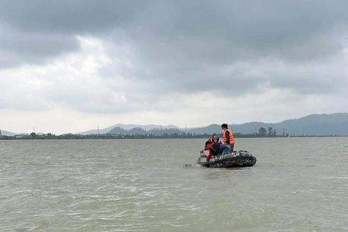 Bé gái 12 tuổi mất tích 3 ngày, phát hiện thi thể trên sông Lam