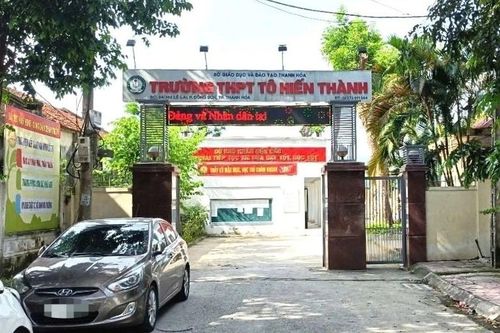 Trường THPT Tô Hiến Thành lý giải việc 33 giáo viên nhầm điểm thi của học sinh