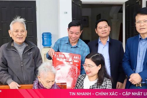 Lãnh đạo tỉnh tặng quà, chúc Tết người có công và các cơ sở bảo trợ xã hội