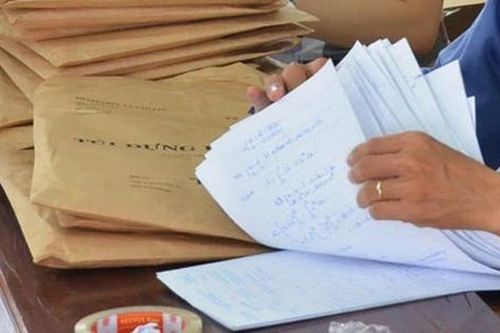 Nhân vụ cô giáo cố ý hạ điểm học sinh