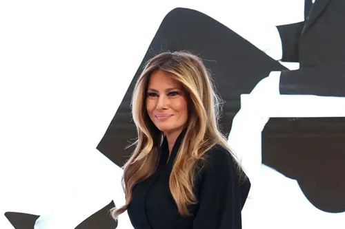 Những chi tiết bất ngờ trong '20 ngày lịch sử' của bà Melania Trump