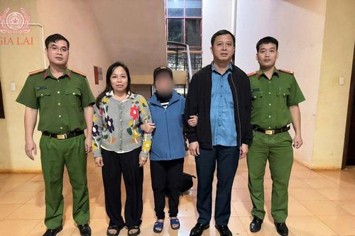 Tin tưởng vào người đàn ông xa lạ, người phụ nữ gặp chuyện không thể ngờ tới