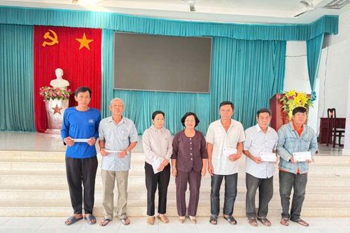 Lan tỏa tinh thần nhân ái, sẻ chia
