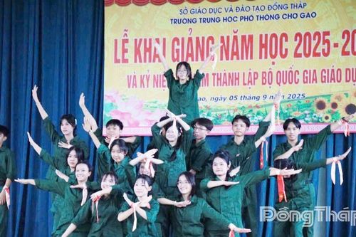 Góp phần xây dựng môi trường giáo dục toàn diện