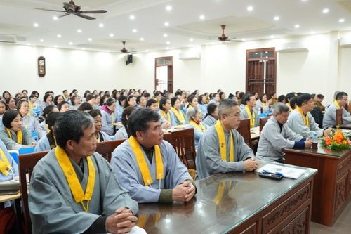 Hà Nội: Lớp Hoằng pháp viên cư sĩ Phật tử khóa II thi tốt nghiệp