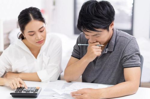 Tết vui vẻ, hết cãi nhau khi vợ chồng tôi 'chốt' bố mẹ ai người nấy biếu