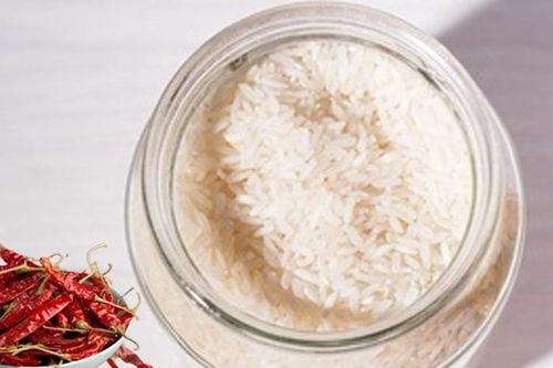 Mách bạn cách bảo quản gạo cả năm không lo mối mọt, cực kỳ an toàn