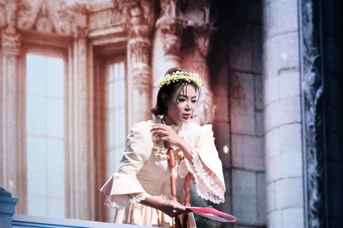'Romeo và Juliet' mở màn 'Gala Cười 2026'