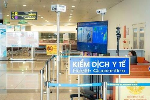 Ngành hàng không siết chặt kiểm soát y tế 24/7 phòng virus Nipah