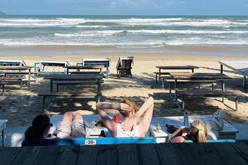 Khách Tây gọi Đà Nẵng là thiên đường, một bữa ăn chỉ hết 35.000 đồng
