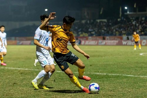 Thanh Hóa cầm hòa Nam Định 2-2 trong trận cầu kịch tính vòng 12 V-League