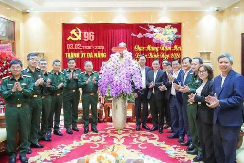 Tổng cục II (Bộ Quốc phòng) thăm, chúc Tết TP Đà Nẵng