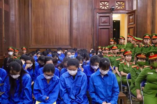 Tuyên án 100 bị cáo trong vụ làm giả hơn 220.600 phiếu kiểm nghiệm
