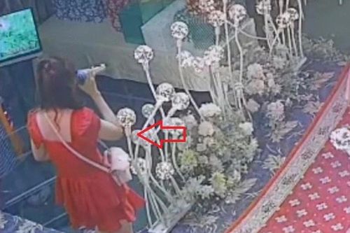 Công an thông tin vụ người phụ nữ đột tử khi đang hát ở tiệc tất niên