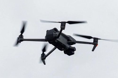 Hé lộ sự việc hàng chục UAV lạ xuất hiện trên căn cứ quân sự của Đức