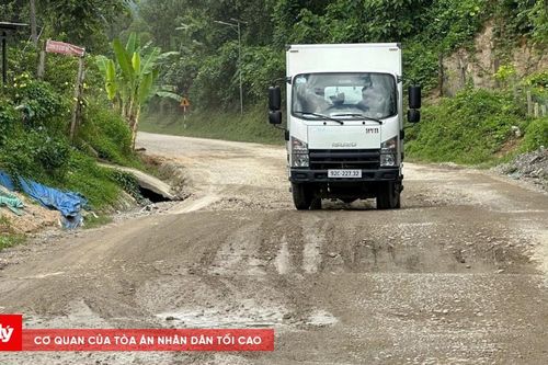 Tạm dừng xe tải nặng lưu thông quốc lộ 14D dịp Tết Nguyên đán