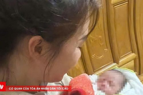 Phát hiện bé trai bị bỏ rơi trước cổng nhà dân kèm lá thư xin lỗi