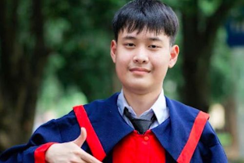 Sau gần 1 năm ghép tim, nam sinh nuôi ước mơ trở thành bác sĩ