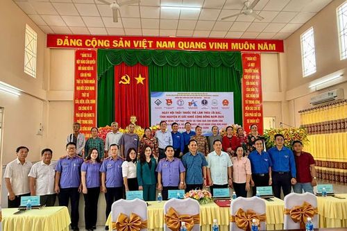 VKSND thành phố Cần Thơ thực hiện chương trình 'Xuân quê hương – Tết sẻ chia'