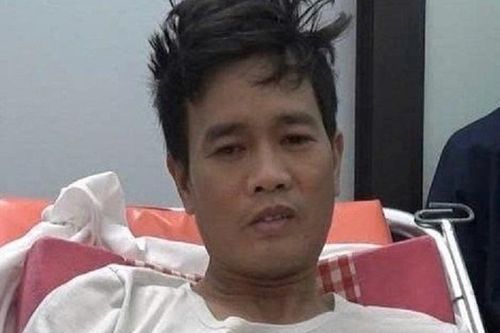 Ghen tuông mù quáng, chồng sát hại vợ rồi bị rắn độc cắn
