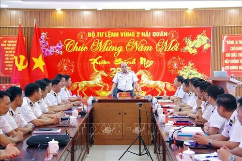 Kiểm tra công tác sẵn sàng chiến đấu, chúc Tết các lực lượng làm nhiệm vụ trên tuyến biển