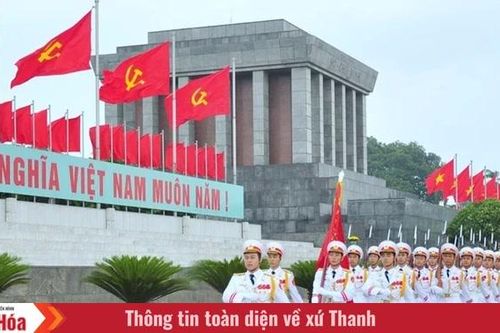 Ngày này năm xưa (2/2): Công nhân Nhà máy cơ khí Hà Nội đón Bác Hồ