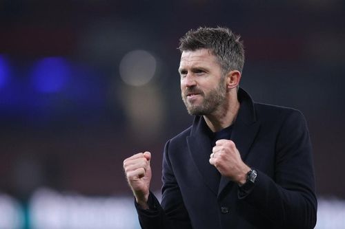 Michael Carrick hồi sinh bản sắc Manchester United sau chiến thắng kịch tính trước Fulham