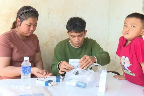 Phận mồ côi và ước nguyện 'xin đừng để con mất mẹ'