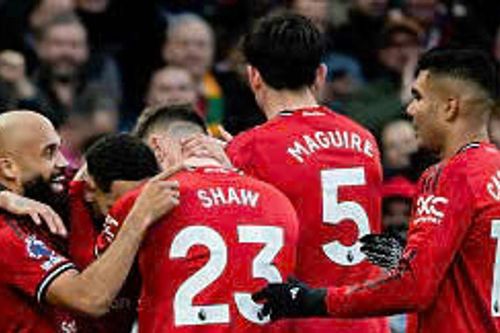 Chiến thắng thứ 3 cho Michael Carrick