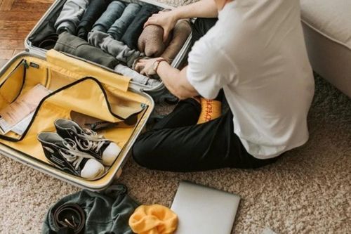 Bí quyết sắp xếp hành lý xách tay cho chuyến du lịch 2 tuần gọn nhẹ và tối ưu